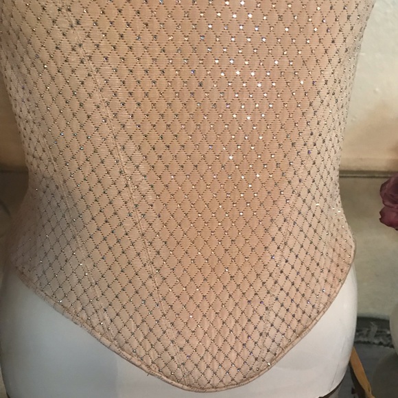 Corset Swarovski Crystal inlay. - Picture 4 of 8